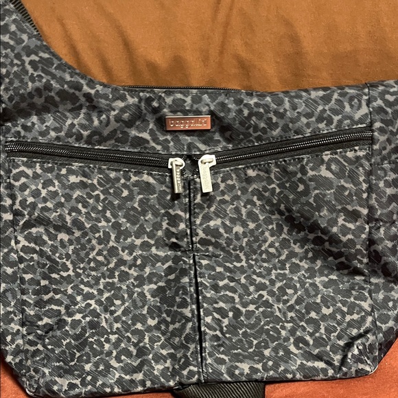 Baggallini Black Leopard Crossbody Bag - Picture 11 of 16
